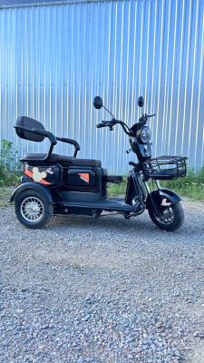 Электроскутер Volt Trio JA