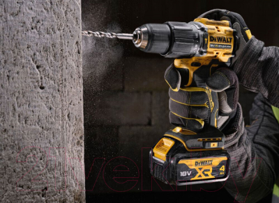 Профессиональная дрель-шуруповерт DeWalt DCD100YP2T