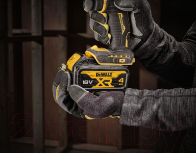 Профессиональная дрель-шуруповерт DeWalt DCD100YM2T