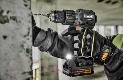 Профессиональная дрель-шуруповерт DeWalt DCD85ME2GT