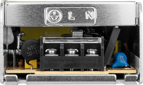 Блок питания для светодиодной ленты TDM SQ0331-0556