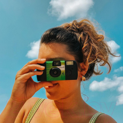 Фотоаппарат одноразовый Fujifilm Quick Snap 400-27 Фотоаппарат одноразовый Fujifilm Quick Snap 400-27