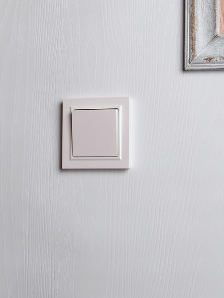 Выключатель IEK Brite BR-V10-0-10-K36-F