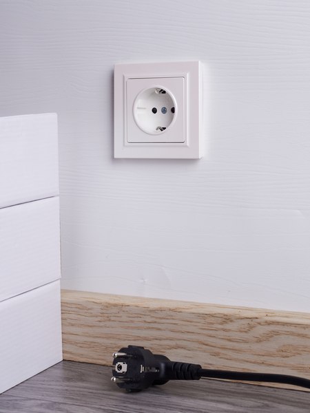 Розетка IEK Brite BR-R14-16-K36-F