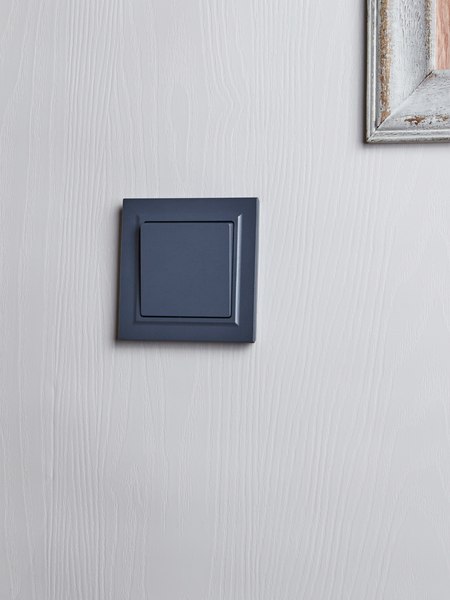 Выключатель IEK Brite BR-V10-0-10-K35-F