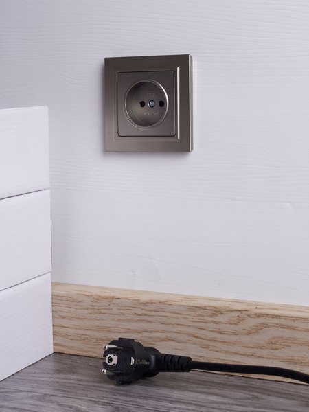 Розетка IEK Brite BR-R10-10-K37-F