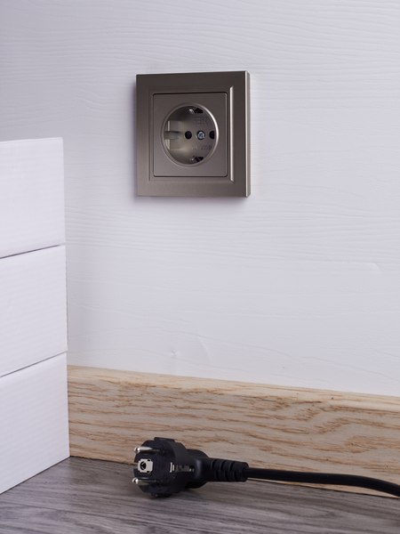 Розетка IEK Brite BR-R14-16-K37-F