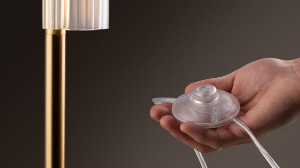 Прикроватная лампа Maytoni Modern MOD258TL-L8BS3K