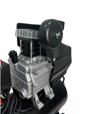 Воздушный компрессор Brait KM-1300/24