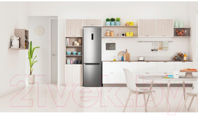 Холодильник с морозильником Indesit ITS 5200 XB