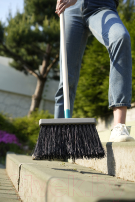 Метла универсальная Plantic Light 13162-01