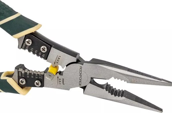 Длинногубцы RockForce RF-610M230