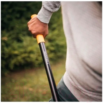 Лопата Fiskars Solid 1066720