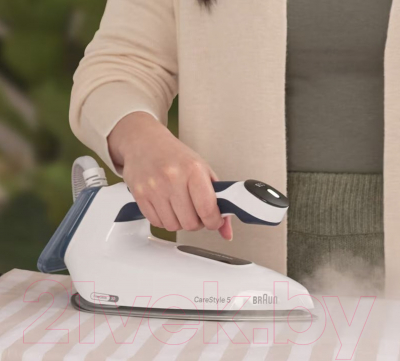Утюг с парогенератором Braun IS5245BL