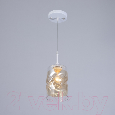 Потолочный светильник BayerLux Ренесми / 9920221