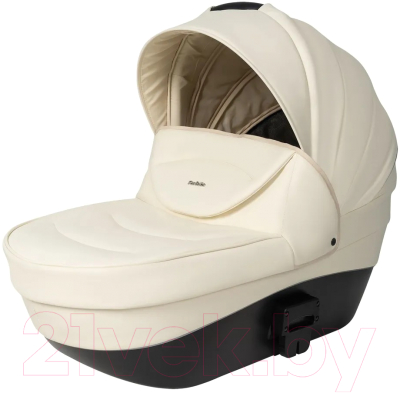 Детская универсальная коляска Farfello Molly Trio 3в1