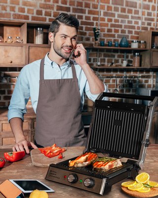 Электрогриль GFGRIL GF-185