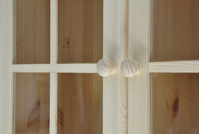 Шкаф с витриной Dipriz Lena Д.73043.7