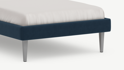 Односпальная кровать Moon Family 1256 / MF011246