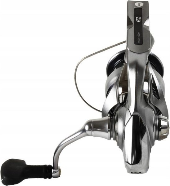 Катушка безынерционная Daiwa 23 Exceler LT2500 / 10007-002