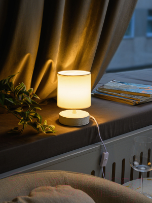 Прикроватная лампа ArtStyle HT-516WW