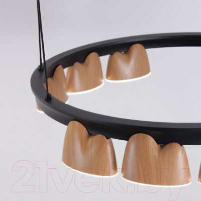 Люстра FAVOURITE 4266-21P