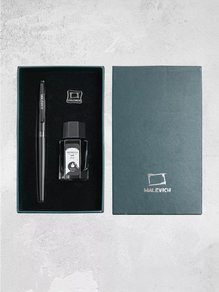 Ручка перьевая Малевичъ С чернилами и значком / 196448