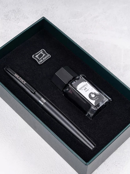 Ручка перьевая Малевичъ С чернилами и значком / 196448