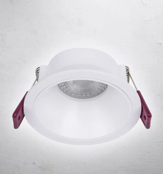 Точечный светильник FAVOURITE 4522-1C