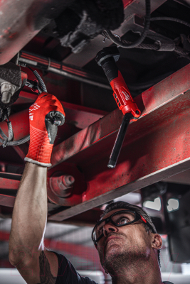 Фонарь Milwaukee 4933478869