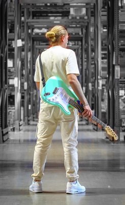 Электрогитара Fabio ST100 Matt Mentol