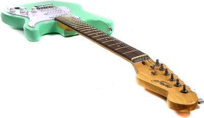 Электрогитара Fabio ST100 Matt Mentol
