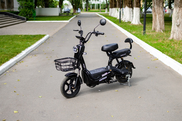 Электроскутер AVM Delta Pro