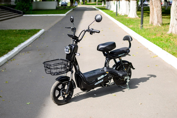 Электроскутер AVM Delta Pro