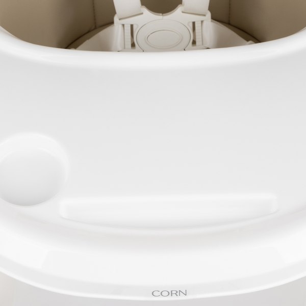 Стульчик для кормления INDIGO Corn