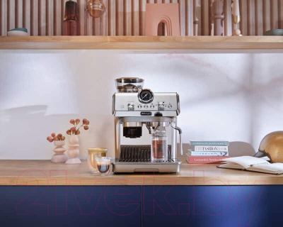 Кофеварка эспрессо DeLonghi EC9255.M 0132126074