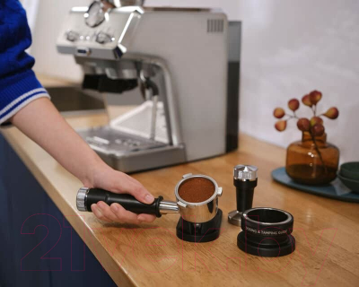 Кофеварка эспрессо DeLonghi EC9255.M 0132126074