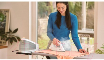 Утюг с парогенератором Braun IS1511WH