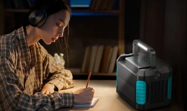 Портативная зарядная станция Romoss RS500 108000мАч