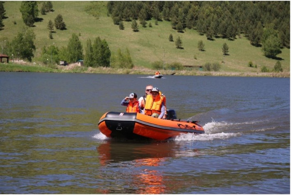 Надувная лодка Тонар Алтай 340L