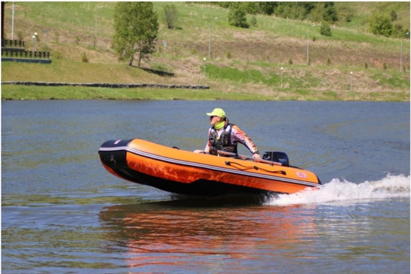 Надувная лодка Тонар Алтай 340L