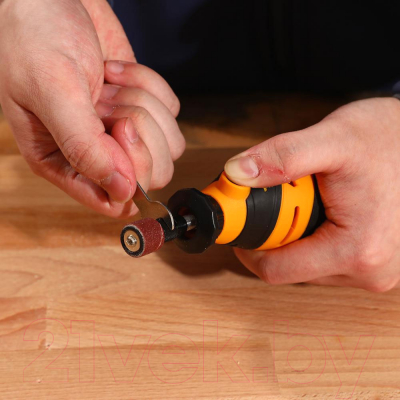 Гравер Deko DKRT200 / 085-1001