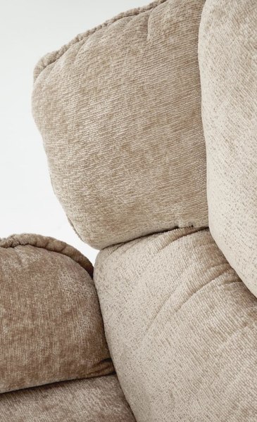 Кресло мягкое Halmar Guido