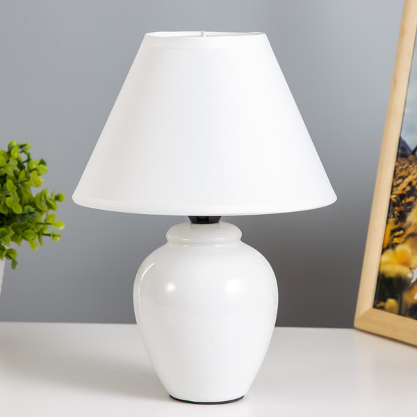 Прикроватная лампа Risalux Азалия 648551