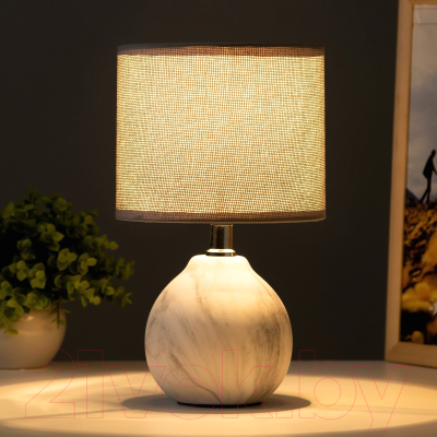 Прикроватная лампа Risalux Гуте 9930805