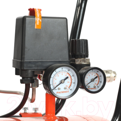Воздушный компрессор PATRIOT PTR 100-670 (525306330)