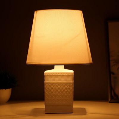 Прикроватная лампа Risalux Ираида 9680011