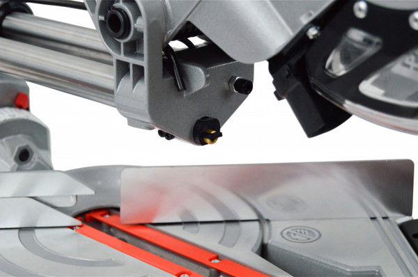 Торцовочная пила Brait BMS 210LT