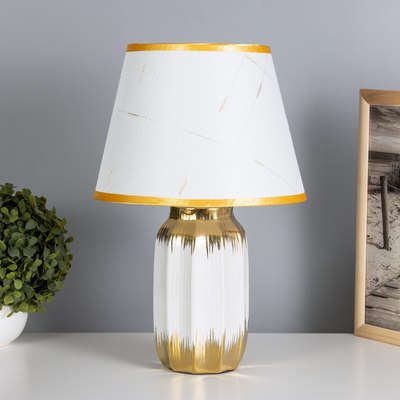 Прикроватная лампа Risalux Мартина 10418651