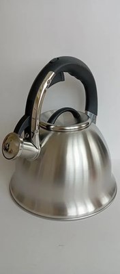 Чайник со свистком Vessel VS8816